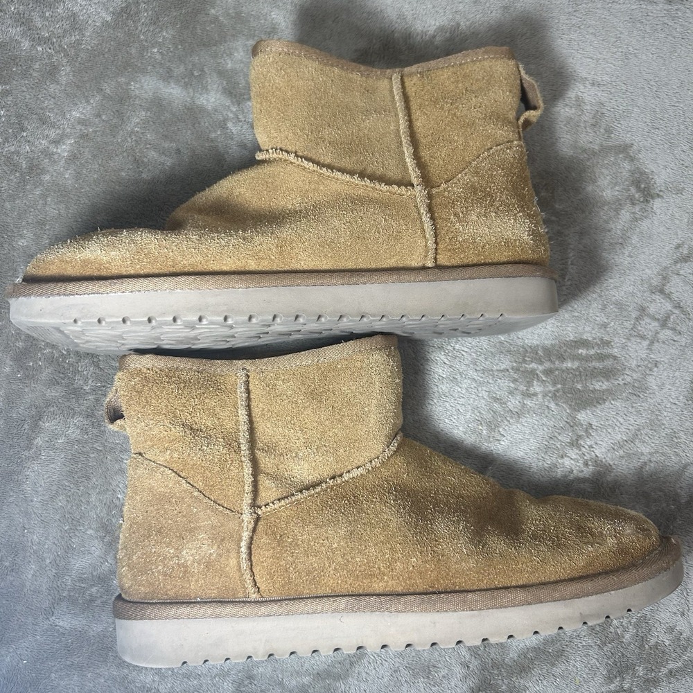 Koolaburra by UGG Mini Boots Chestnut Brown Suede Bootie Women's Size 8